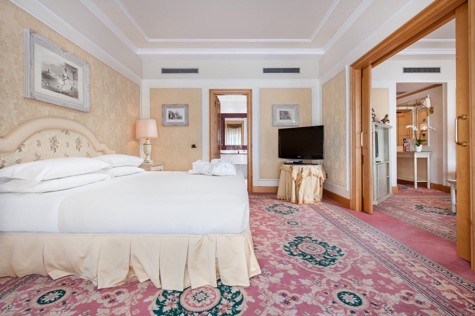 Royal Hotel Carlton Bologna Esterno foto