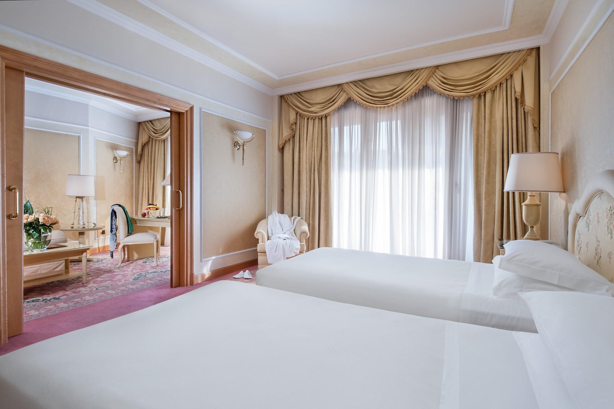 Royal Hotel Carlton Bologna Esterno foto