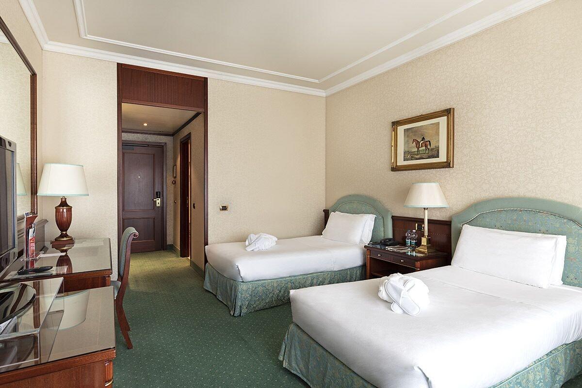 Royal Hotel Carlton Bologna Esterno foto