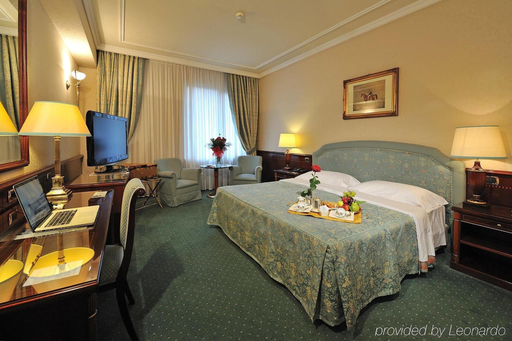 Royal Hotel Carlton Bologna Esterno foto