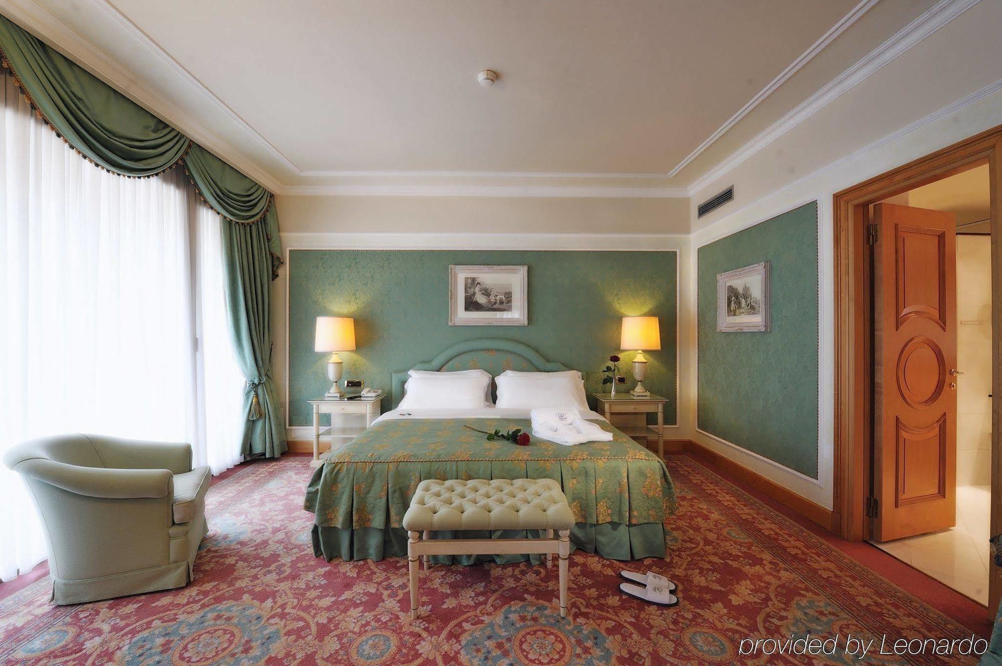 Royal Hotel Carlton Bologna Esterno foto